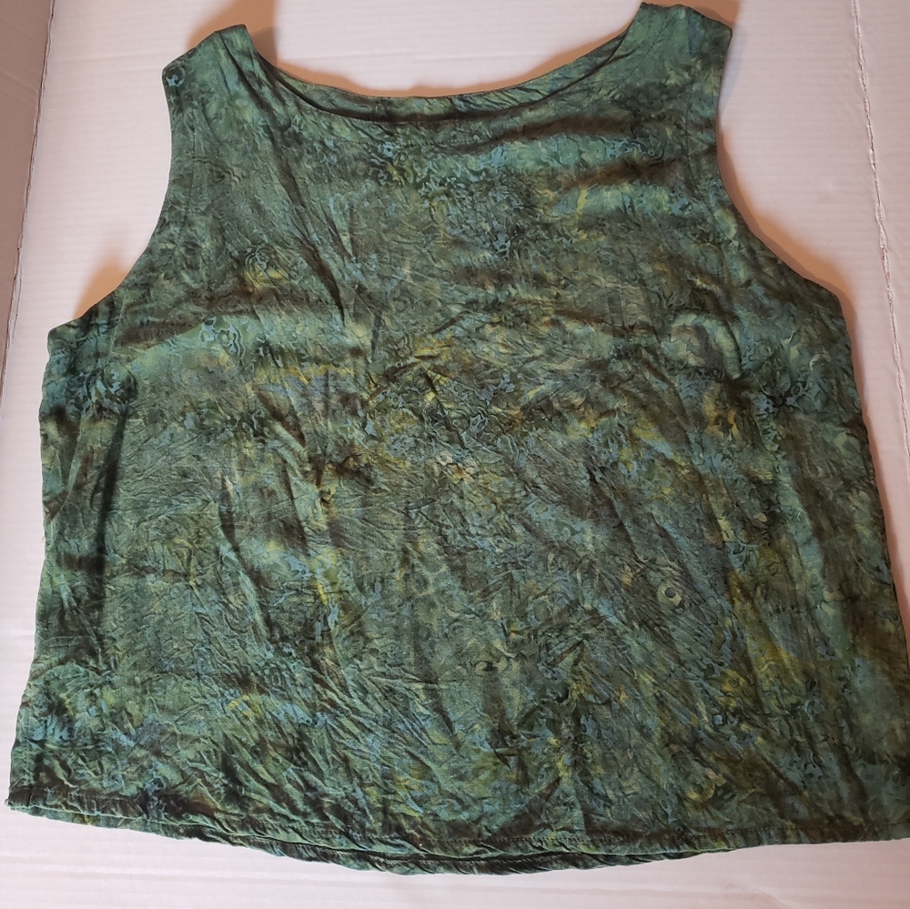 Earth tone dyed crop top